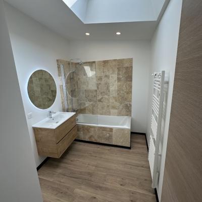 SALLE DE BAIN 1