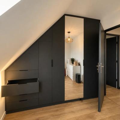 Dressing sous mansarde 1