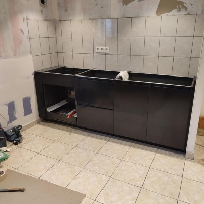 pose d'une petite cuisine 3