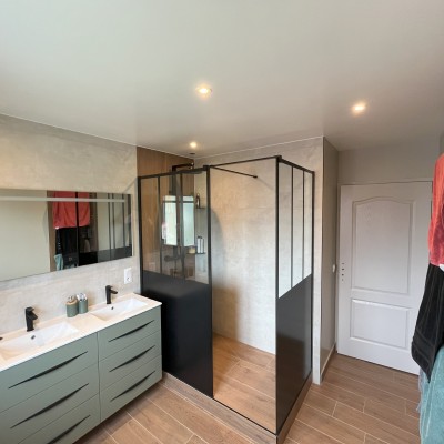 Salle de bain laque Satiné 2