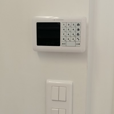 Alarme anti-intrusion VISONIC, protection périmétrique ext. OPTEX 5