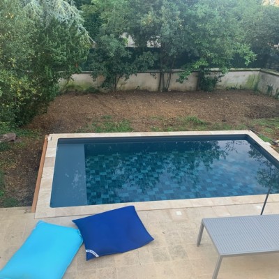 Piscine maçonnée 8x4 - Membrane armée et local technique 1