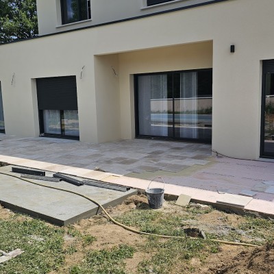 Réalisation de terrasses et pose travertin 4