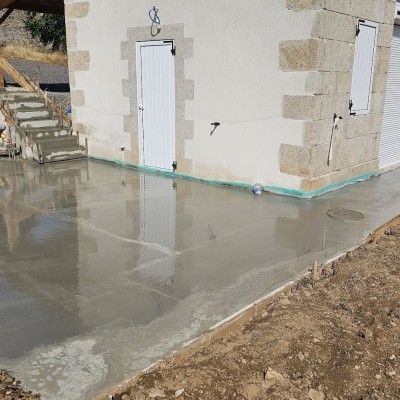 Création terrasse avec escaliers et murs de soutènement 4