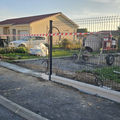 Travaux de maçonnerie seuil pose piliers et clôture 4