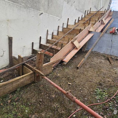 Création des murs porteurs avec escaliers 1
