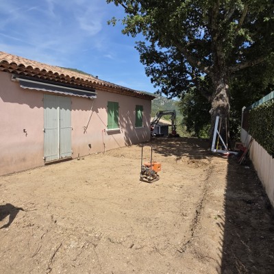 Aménagement extérieur et préparation pour la futur terrasse 3