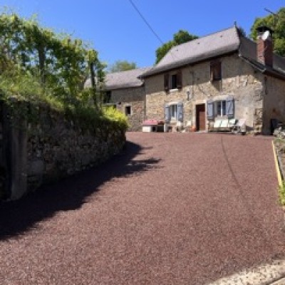 Goudronnage gravier rouge 1