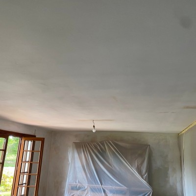 Rénovation d’une hotte de cheminée et plafond 5
