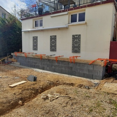 Réalisation d'un aménagement autour d'une piscine 5