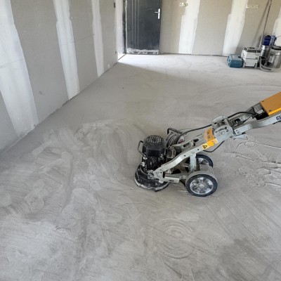 Résine epoxy autolissante 1