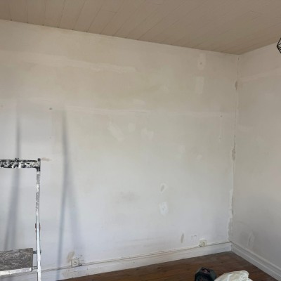Rénovation mur chambre 5