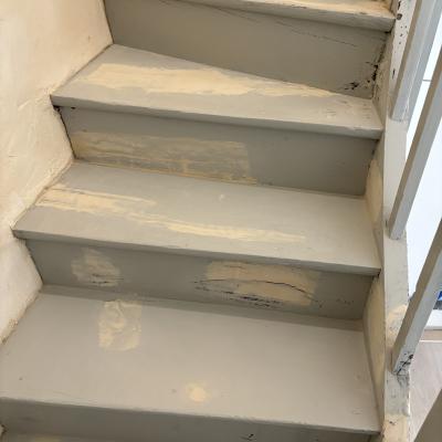 Reparation escalier en bois 4