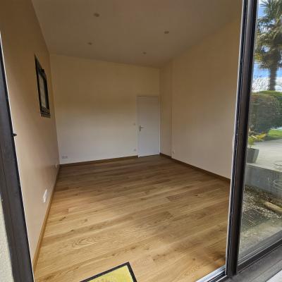 transformation d’un garage en chambre au RDC étape 2 (sol isolé recouvert d'un parquet flottant) 5