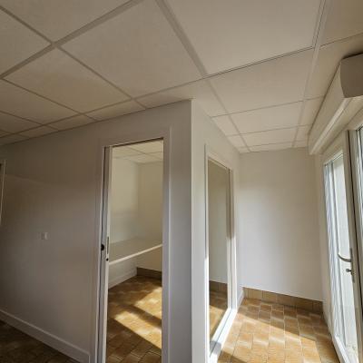 création d'un espace bureau avec des portes à galandages 1