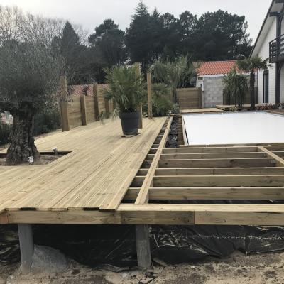 Pose de terrasse autour d’une piscine existante 1
