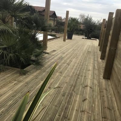 Pose de terrasse autour d’une piscine existante 2