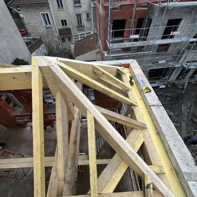 Charpente traditionnel de trois pavillons neuf à Fontenay sous bois 3