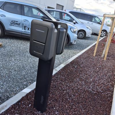Dernière réalisation EMD BORNES DE RECHARGE