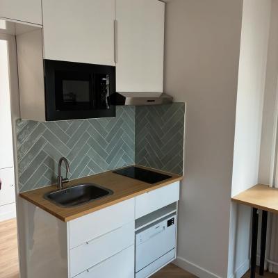 Studio refait à neuf à Puteaux 4