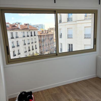Studio refait à neuf à Puteaux 1