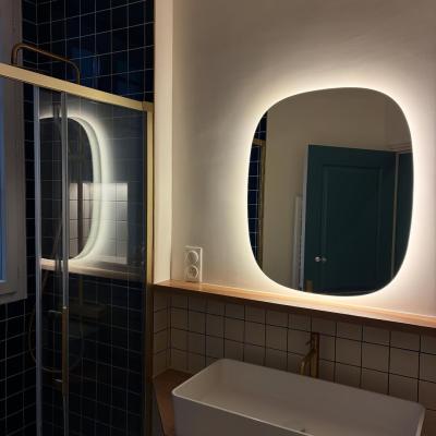 2 pièces à Paris 17e entièrement rénové 2