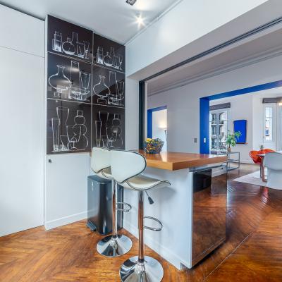Inspiration galerie d'art - Rénovation peinture bleu Klein 2