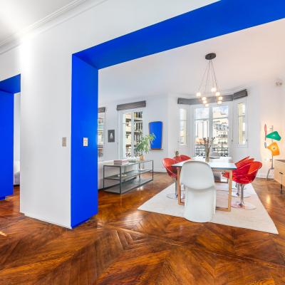 Inspiration galerie d'art - Rénovation peinture bleu Klein 3