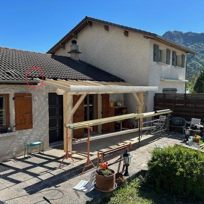 Dernière réalisation CARMINATI SYLVAIN CHARPENTE COUVERTURE ET AMENAGEMENTS EXTERIEURS