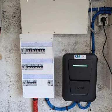 Borne de recharge IRVE 1