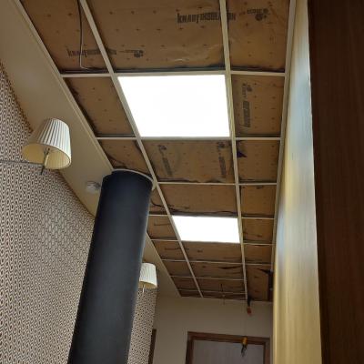 pose de faux plafond démontable 5